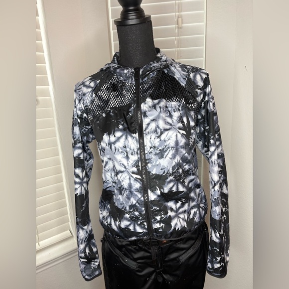 Alala Jackets & Blazers - Alala Black and Gray Patterned Bomber Jacket